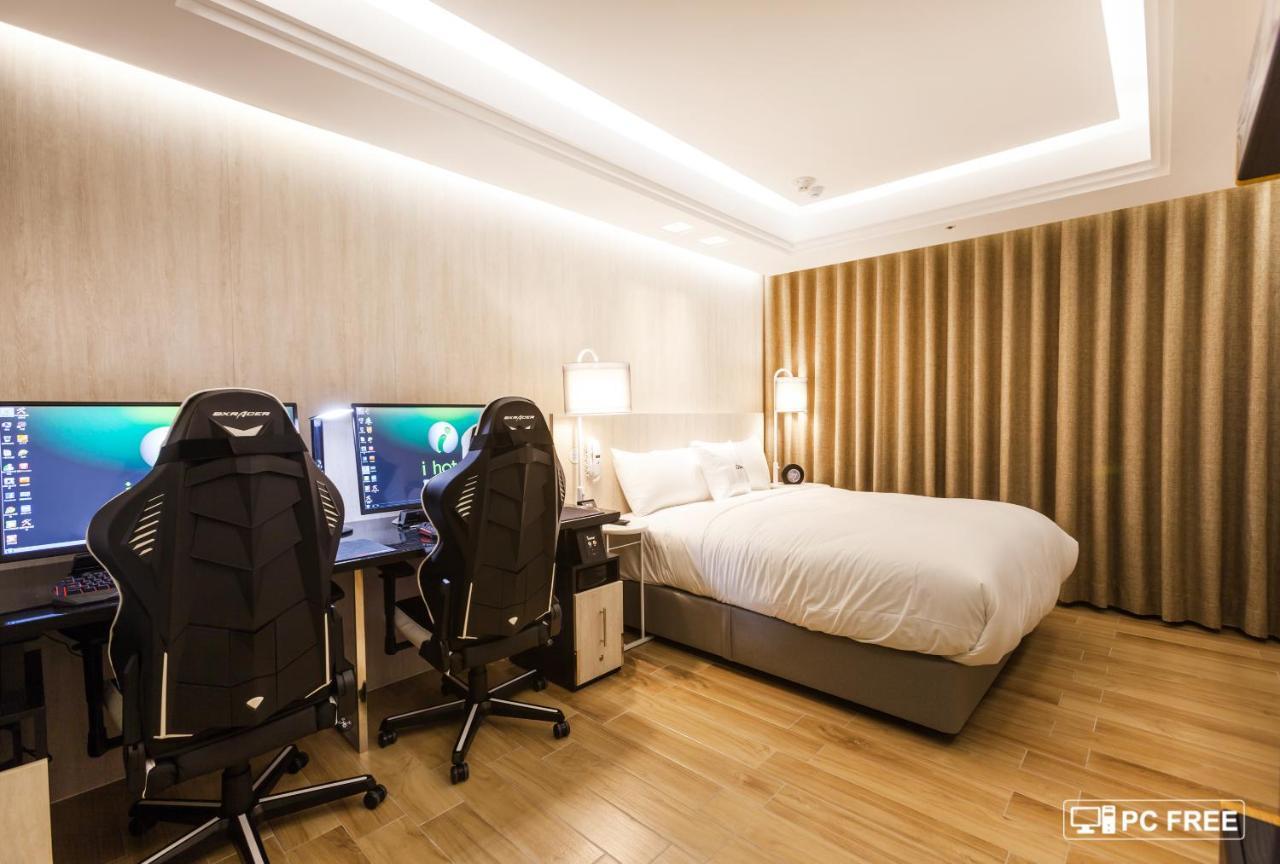 I Hotel 中壢館 Trung Lịch Ngoại thất bức ảnh